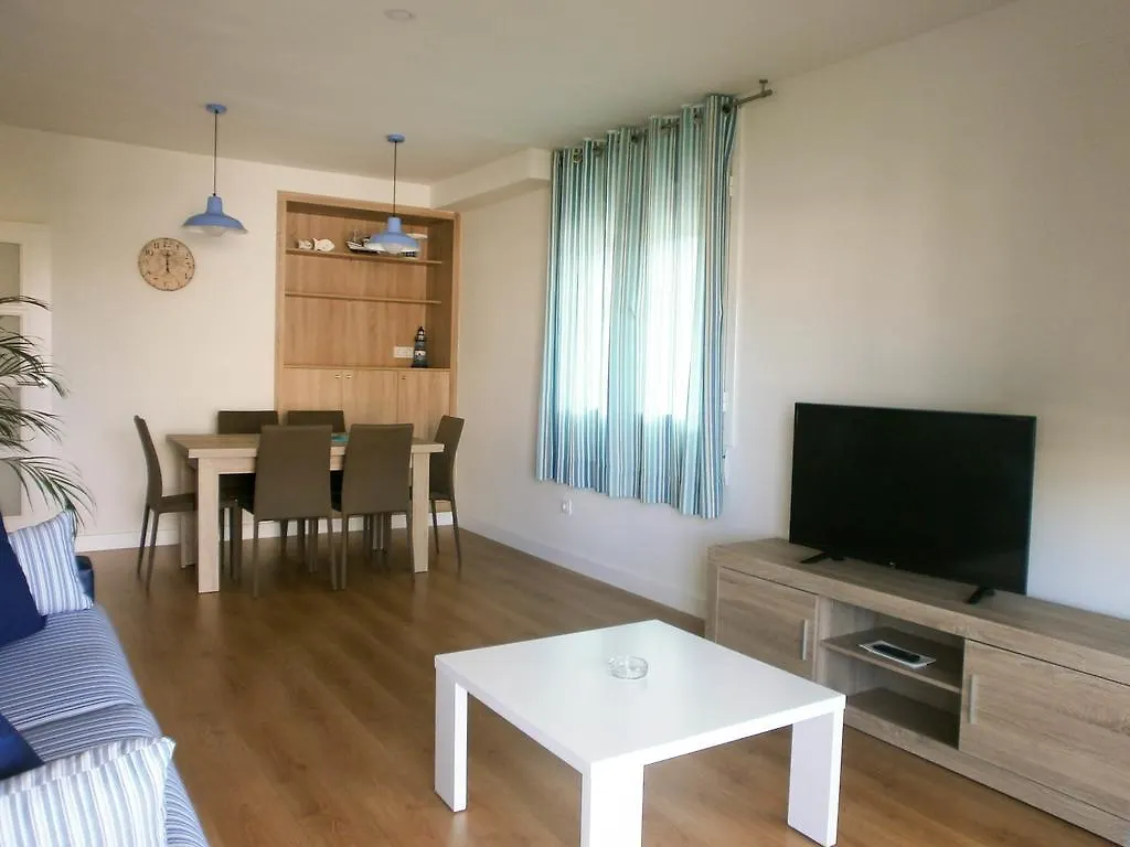 La Siesta Apartamentos サロウ